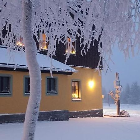 Berggasthof Neues Haus Oberwiesenthal Extérieur photo